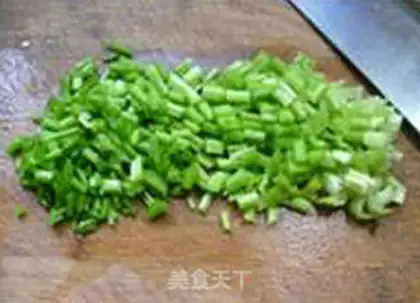 Make Cricket eggs fried old tofu step 4