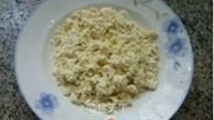 Make Cricket eggs fried old tofu step 7