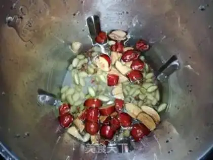 Make Red dates, red beans step 1