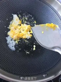 Make Brycetal fried eggs step 4