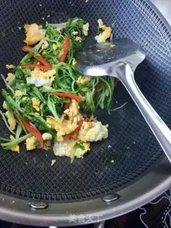 Make Brycetal fried eggs step 7
