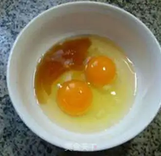 Make Sprouts, black-mucked eggs step 2