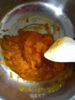 Make Pumpkin step 1