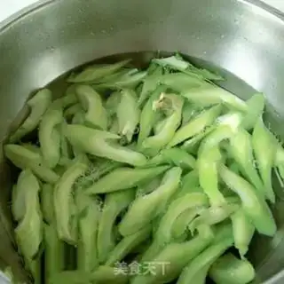 Make The mustard mustard and the beans step 3