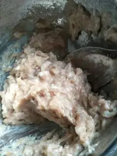 Make Poo-gut shrimp-ball seaweed soup step 1