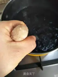 Make Poo-gut shrimp-ball seaweed soup step 2