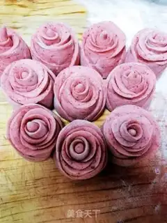 Make Red rice roll step 3