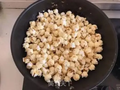 Make Caramel popcorn step 3