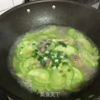Make Spicy meat soup step 9