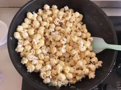 Make Caramel popcorn step 7