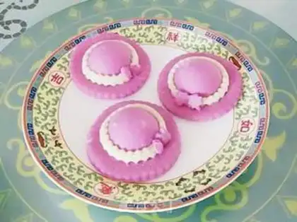 Make Potato cap buns step 4