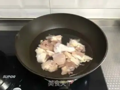 Make Yellow chicken step 2