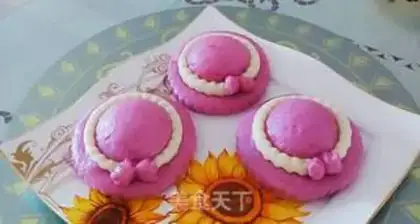 Make Potato cap buns step 8
