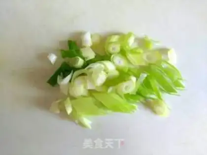 Make Shrimp pickles and egg soup step 0