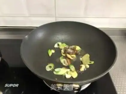 Make Yellow chicken step 4
