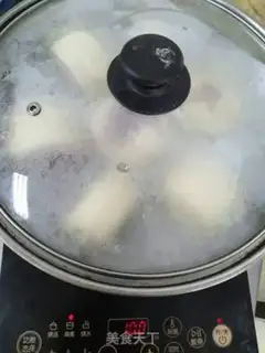 Make Double-coloured buns step 4