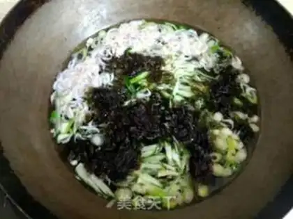Make Shrimp pickles and egg soup step 4