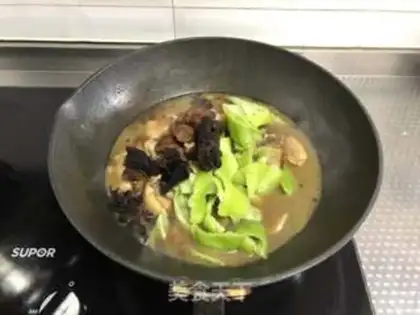 Make Yellow chicken step 8