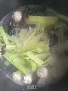Make cucumber fishball soup step 6