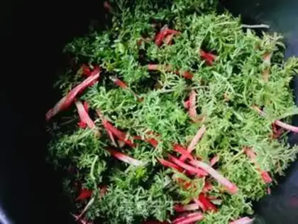 Make Mimi artemisinin carrots, double steam step 4