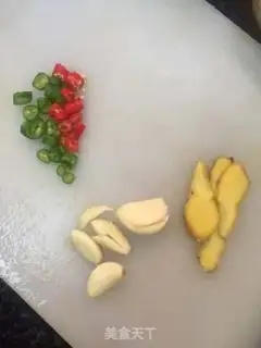 Make Sour soup, fat cow step 1