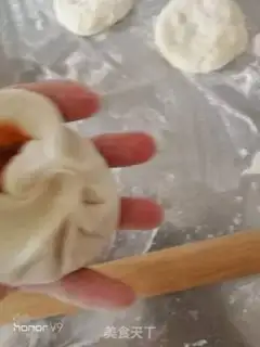 Make Five fragrance egg burrito step 4