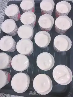 Make Yogurt cupcakes step 11