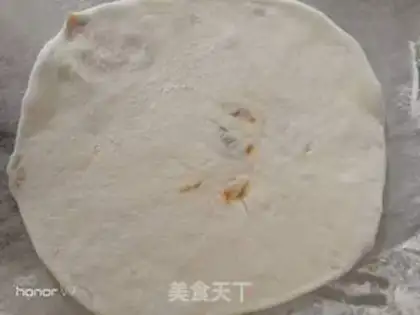 Make Five fragrance egg burrito step 8