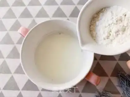 Make Milk, black and sesame egg rolls step 2