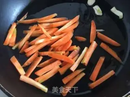 Make Fresh lilies for sweet fried step 5
