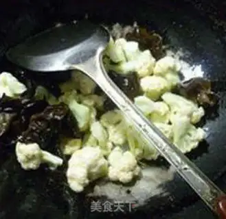 Make Blackwood omelet step 4