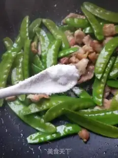 Make Dutch beans make flowers step 4