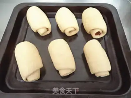 Make Red-tree rolls step 7
