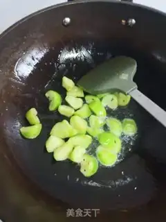 Make Smelt-peased soup step 3