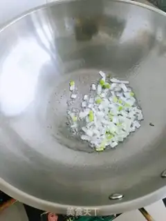 Make Sour oil step 1