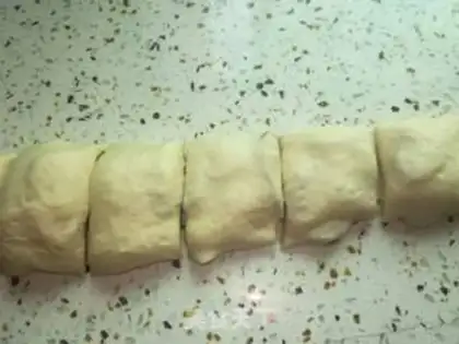 Make Sausage roll step 8