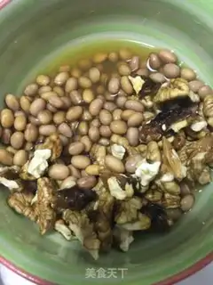 Make walnut soy step 0