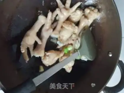 Make Red chicken legs, chicken claws step 3