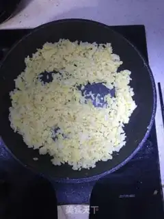 Make Egg fried rice step 3