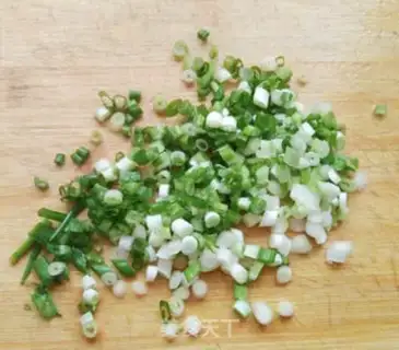 Make Suffering onions step 3