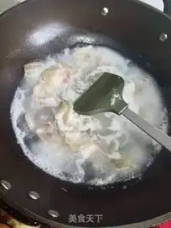 Make Salted melon seaweed soup step 3