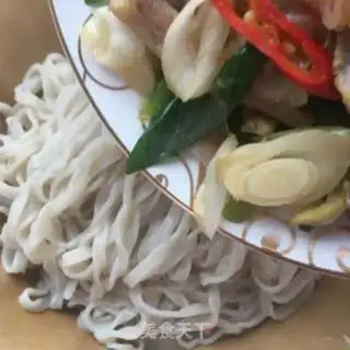 Make Onion fried lamb noodles step 19