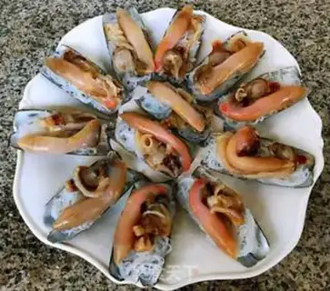 Make Garlic fans are on fire step 5