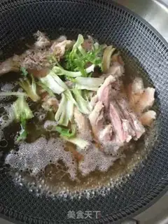 Make A chrysanthemum fan step 6