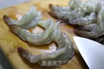 Make Frozen mushroom shrimp balls step 2