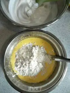 Make Yellow cake step 5