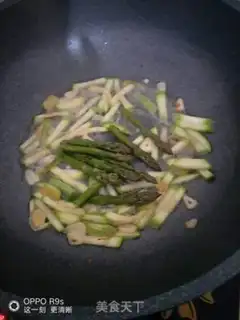Make Korean clam soup noodles step 5