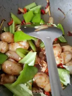 Make Spicy fish bubbles step 7