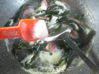 Make The sea laces boiled duck legs step 3