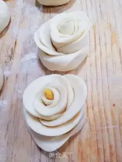 Make Romantic roses step 4
